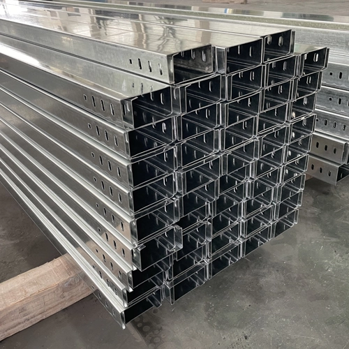 Pièces en acier galvanisé