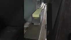 Fcôté de la plaque épaisse